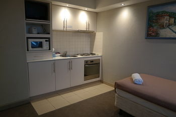 Parkville Place - Port Augusta Accommodation 4
