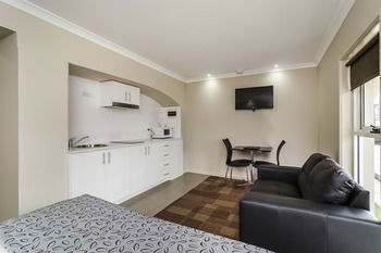Parkville Place - Port Augusta Accommodation 19