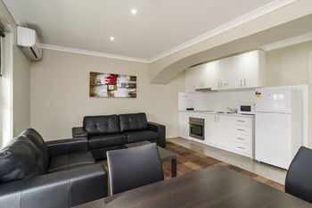Parkville Place - Port Augusta Accommodation 26
