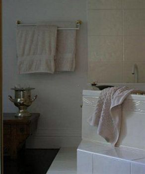 Moulton Park Estate - Port Augusta Accommodation 3