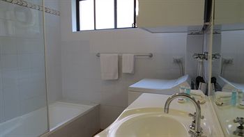 Waldorf Hornsby Residential Apartments - Port Augusta Accommodation 0