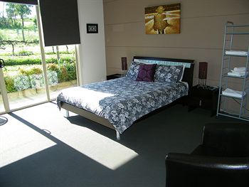 De'Vine Escape - Port Augusta Accommodation 1