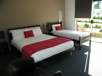 De'Vine Escape - Port Augusta Accommodation 2
