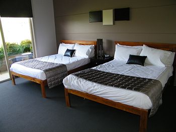 De'Vine Escape - Port Augusta Accommodation 6