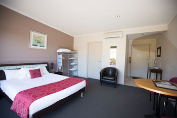De'Vine Escape - Port Augusta Accommodation 16
