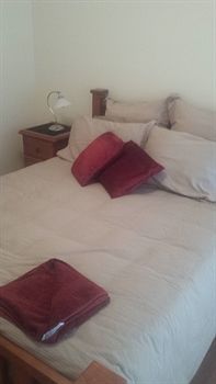 Australian Home Away @ East Doncaster Andersons Creek 1 - Port Augusta Accommodation 14