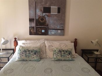 Australian Home Away @ Doncaster Andersons Creek 2 - Port Augusta Accommodation 1