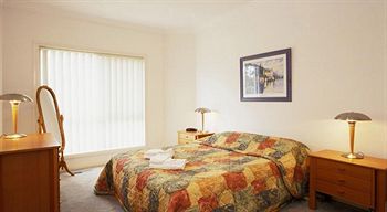 Waverley Corporate Townhouses - Port Augusta Accommodation 3