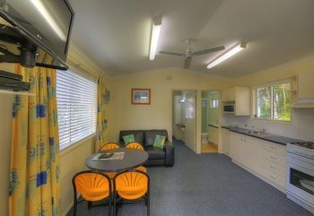 Alex Beach Cabins - Port Augusta Accommodation 37