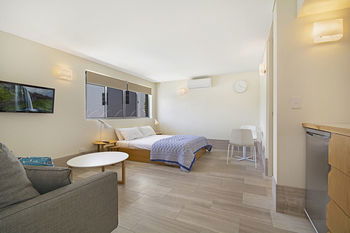 Jacaranda Noosa - Port Augusta Accommodation 41