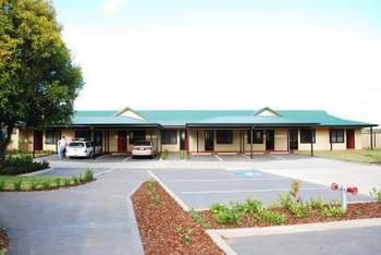 The Denman - Port Augusta Accommodation 0