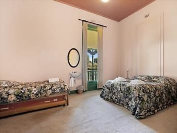 The Victoria & Albert Guesthouse - Port Augusta Accommodation 6