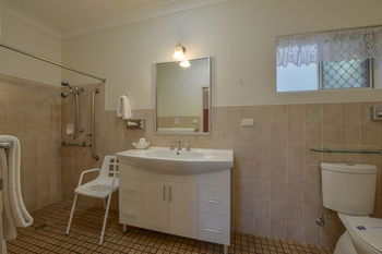 Cadman Motor Inn & Apartments - Port Augusta Accommodation 0