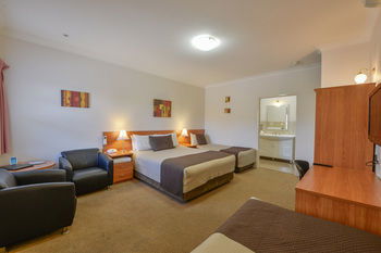 Cadman Motor Inn & Apartments - Port Augusta Accommodation 7