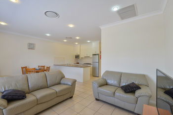 Cadman Motor Inn & Apartments - Port Augusta Accommodation 13
