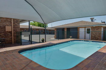 Cadman Motor Inn & Apartments - Port Augusta Accommodation 23