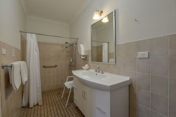 Cadman Motor Inn & Apartments - Port Augusta Accommodation 27