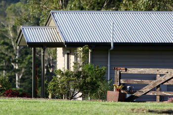 Yabbaloumba Retreat - Port Augusta Accommodation 0