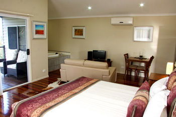 Yabbaloumba Retreat - Port Augusta Accommodation 2