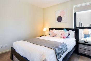 UrbanMinder @ La Banque - Port Augusta Accommodation 3
