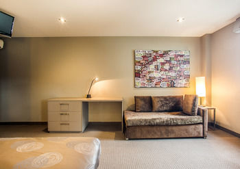 Comfy Kew Apartments - Port Augusta Accommodation 14