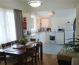 Amy Cottage - Port Augusta Accommodation 3