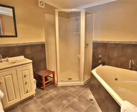Abbey's 'The Bakery' - Port Augusta Accommodation 1