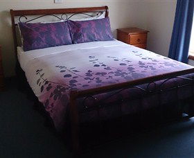All Inn Strahan Holiday Units - Port Augusta Accommodation 1