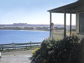 Abbey's On The Terrace - Port Augusta Accommodation 0