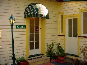 Ross B&B Accommodation - Port Augusta Accommodation 0