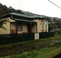 Queenstown Cottages - Darwin - Port Augusta Accommodation