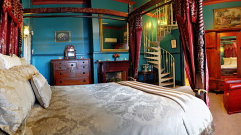 Heytesbury House B&B - Port Augusta Accommodation 1