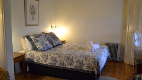 Point Lonsdale Guest House - Port Augusta Accommodation 4