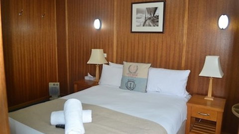 Point Lonsdale Guest House - Port Augusta Accommodation 5