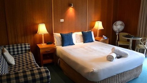Point Lonsdale Guest House - Port Augusta Accommodation 6