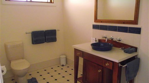 Stableford House Bed & Breakfast - Port Augusta Accommodation 3