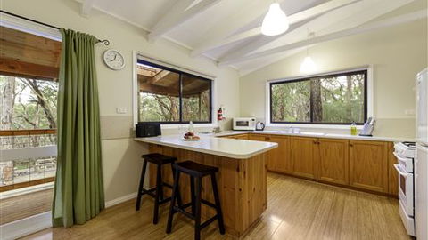 Countrywide Cottages - Port Augusta Accommodation 4