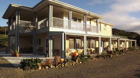 A Fare With Nature @ Prom Road Farm - Port Augusta Accommodation 0