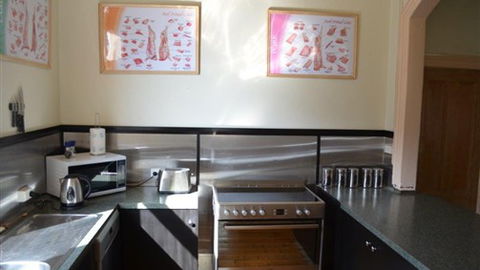 JDS On High - Port Augusta Accommodation 2