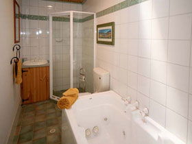 Karinga Park Coach House - Port Augusta Accommodation 3