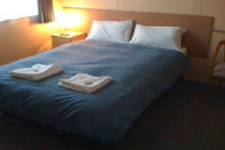 Aalberg Chalet - Port Augusta Accommodation 0