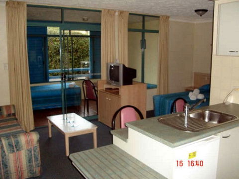 Albion Manor Motel & Serviced Apartments - Port Augusta Accommodation 1