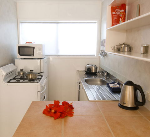 Aloha Apartments - Port Augusta Accommodation 5