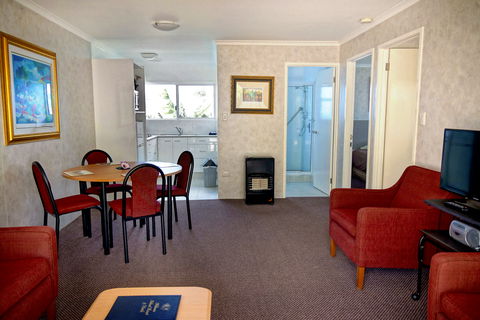 Aloha Apartments - Port Augusta Accommodation 7