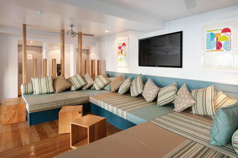 Castaways Resort And Spa, Mission Beach - Port Augusta Accommodation 6