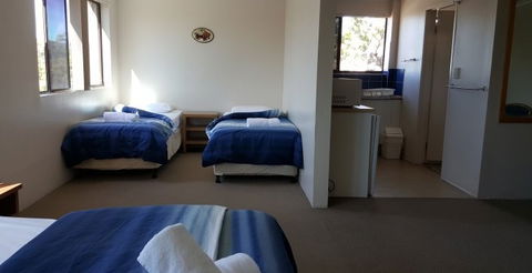 A'Montego Mermaid Beach Motel - Port Augusta Accommodation 1