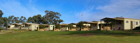 Euston Club Cabin Resort - Port Augusta Accommodation 0