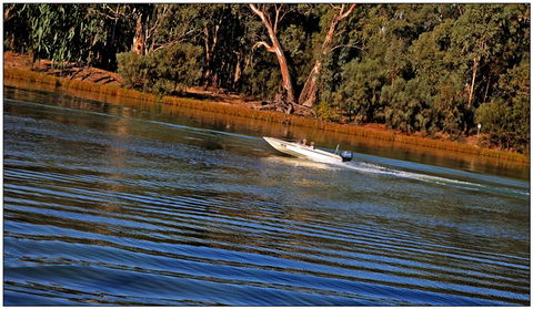 Euston Club Cabin Resort - Port Augusta Accommodation 7