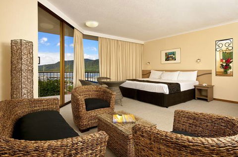 Pacific Hotel Cairns - Port Augusta Accommodation 0