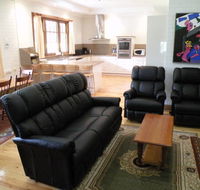 Pinkerton Hill Naracoorte Cottages - Port Augusta Accommodation